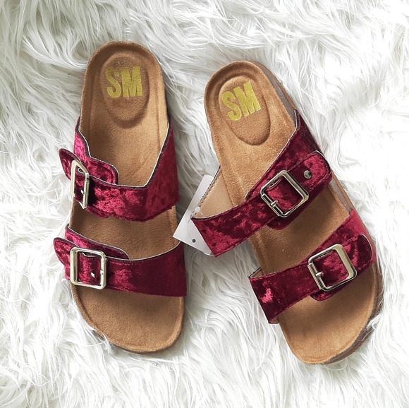 Maroon slides NEW size 8 - Picture 1 of 2